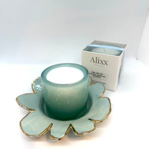 Seabreeze Petal dish with Alixx candle