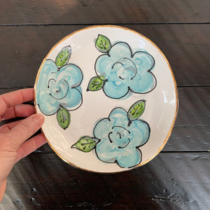 Blue floral plate 7”