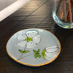 Gray floral plate 8”